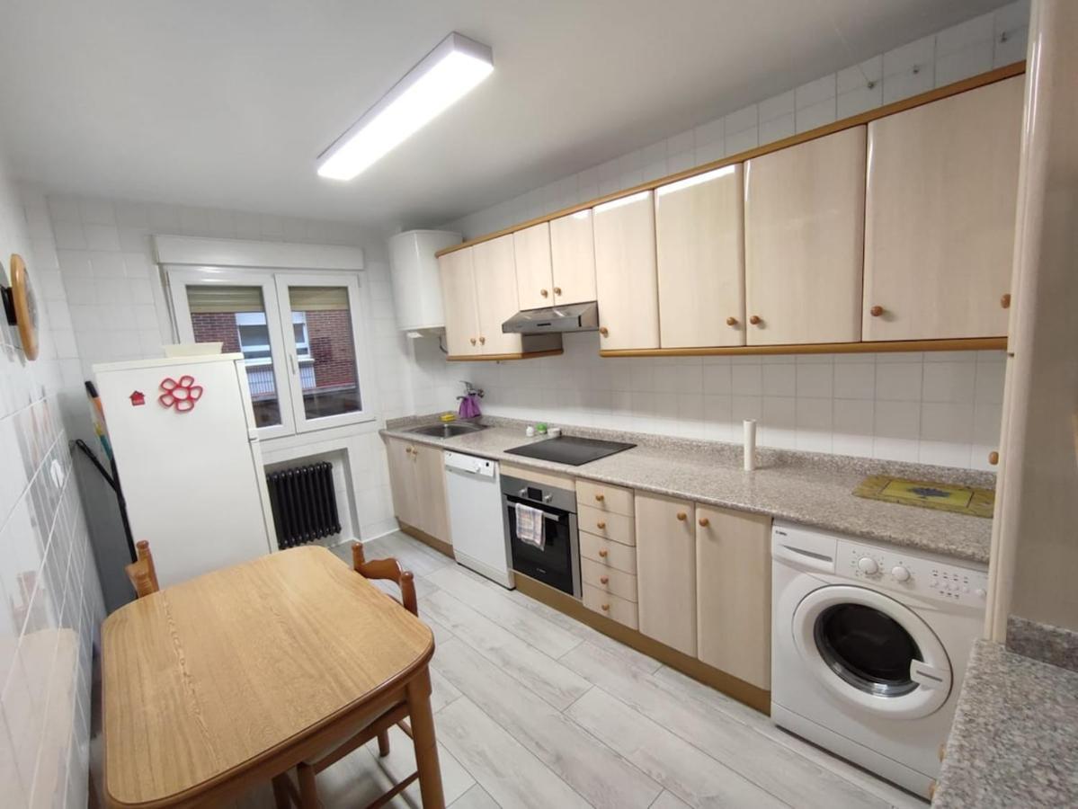 108A Apartamento De 3 Habitaciones Con Terraza Gijón Esterno foto